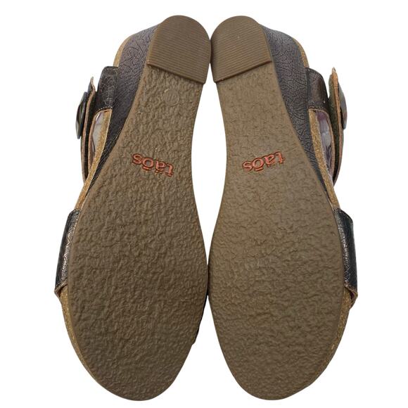 Taos Women’s Pyramid Bronze Leather Wedge Sandal Size 38 US 7/7.5 - Picture 9 of 11
